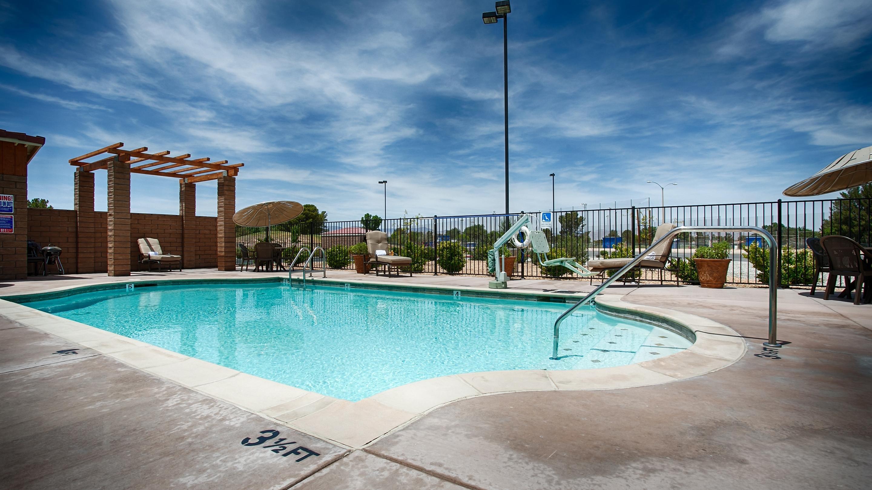 Best Western California City Inn & Suites Luaran gambar