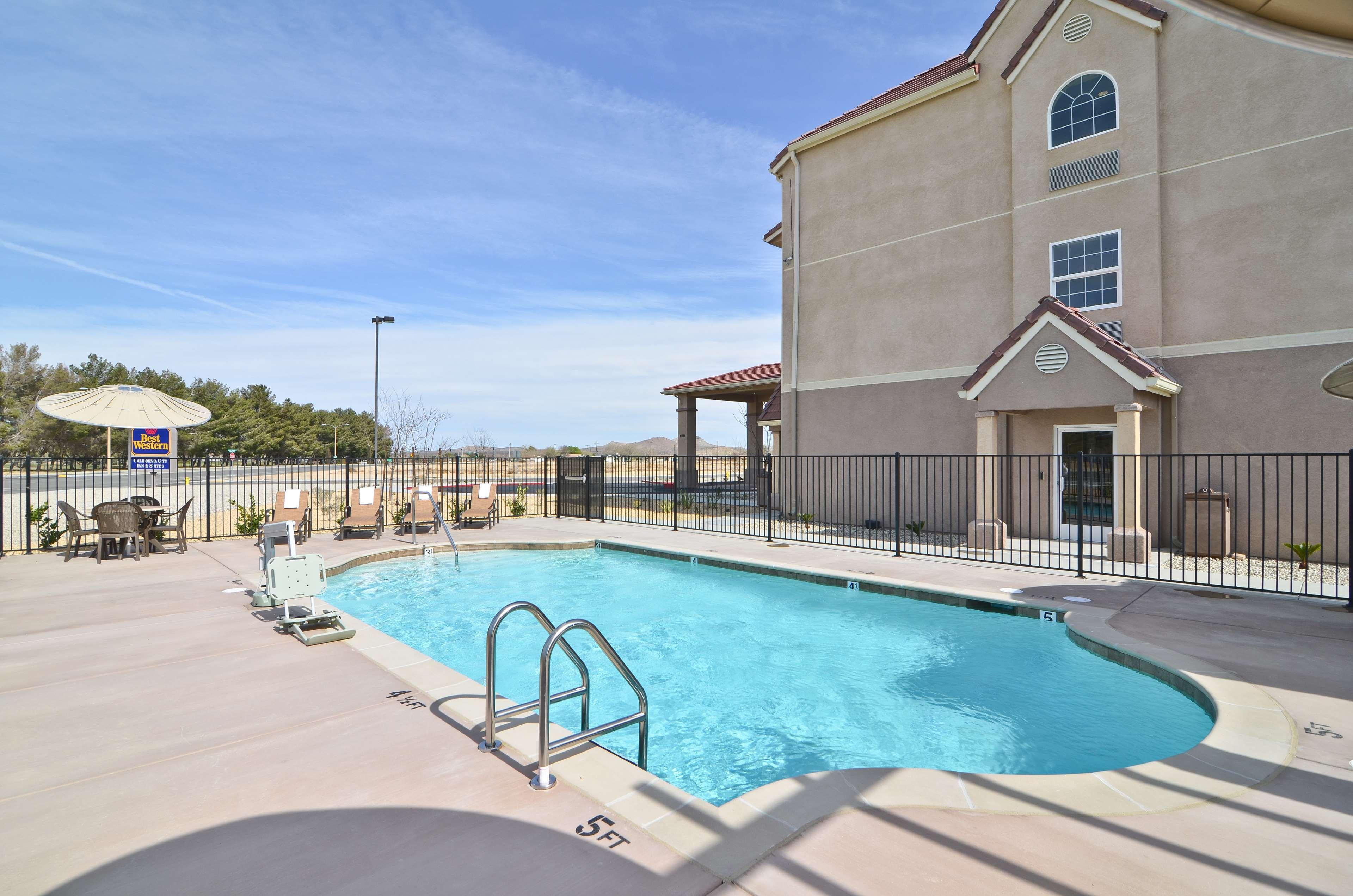 Best Western California City Inn & Suites Kemudahan gambar